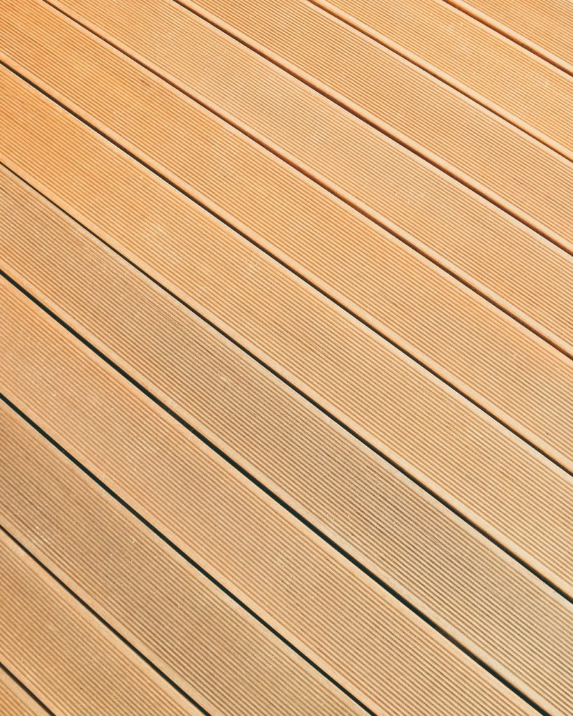 wooden-planks-floor-background.jpg wooden-planks-floor-background.jpg